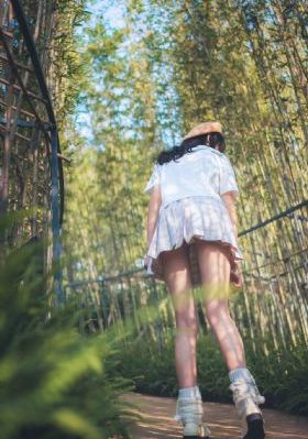 美国美丽小蜜蜂_高清免费观看